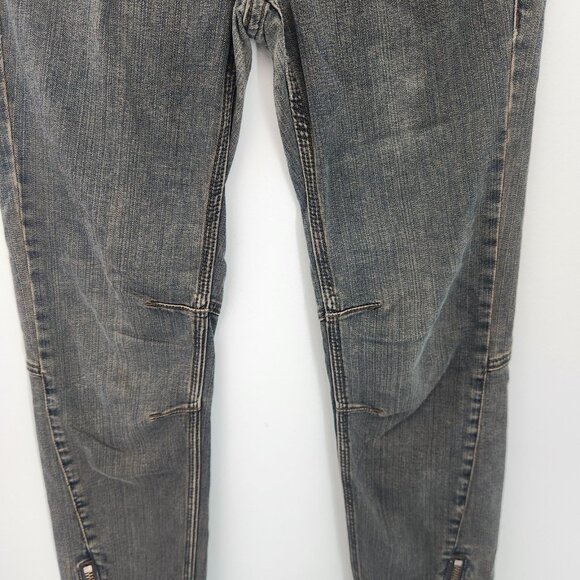 Free People Jeans Blue Denim Stretch Ankle Zip Slim Fit Women's Sz 29x28 EUC - Picture 12 of 12